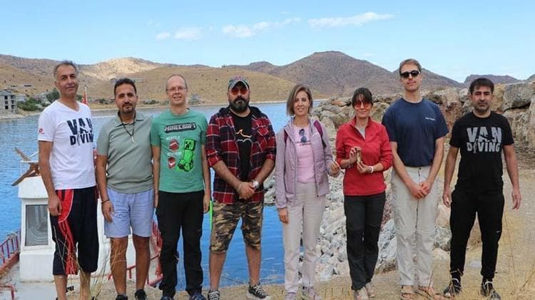 Van Gölü'ndeki mikrobiyalitler bilim insanlarının merceğinde
