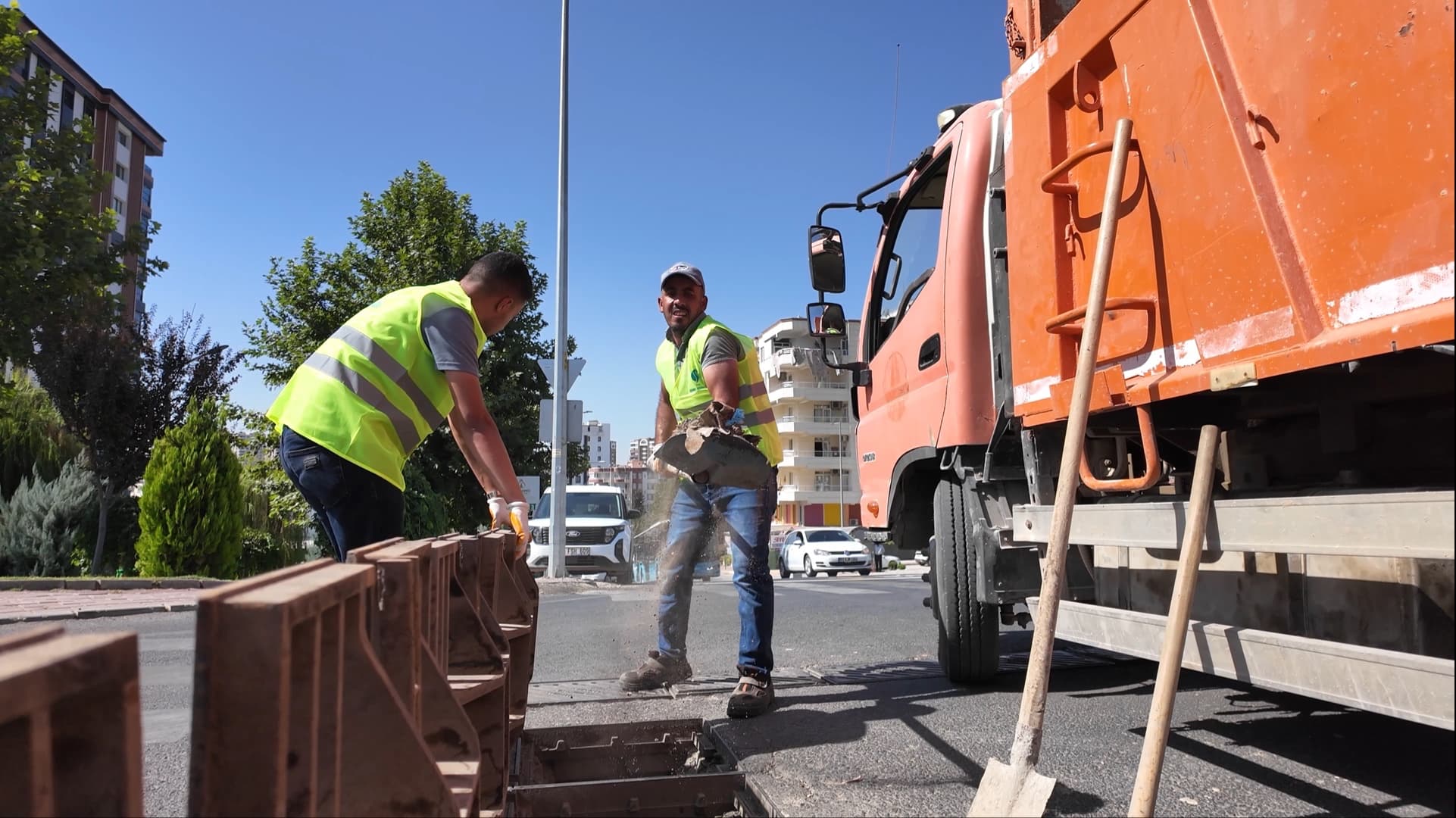 Şuski’den kış mesaisi: yağmur suyu hatları temizleniyor